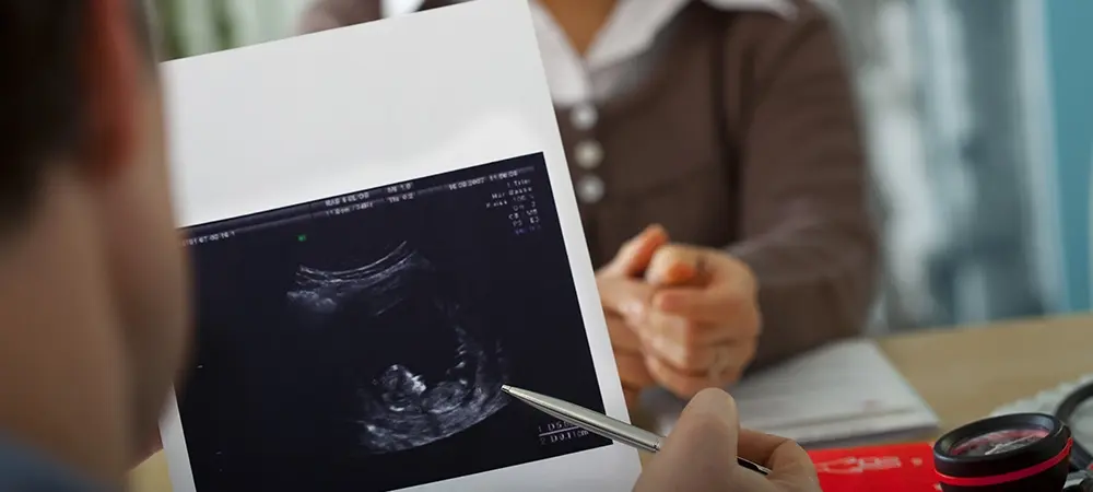 12 haftalık gebelikte annede neler olur? 12 haftalık gebelik kaç aylık oluyor?