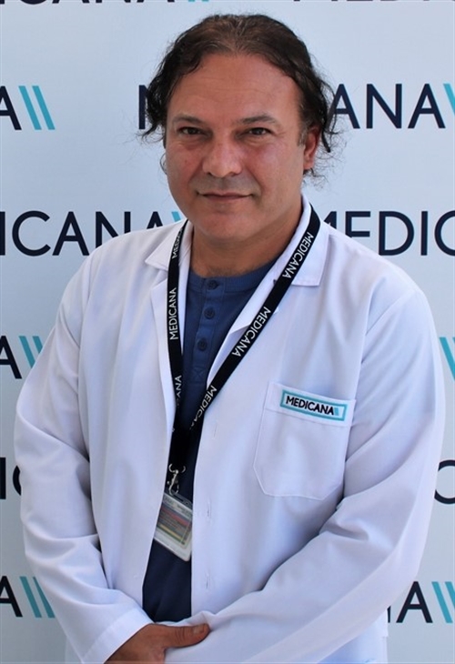 Dr. Hakan Siviş