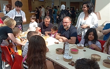 «Babam, Ben ve Çikolata» Etkinliğiyle Medicana International İstanbul Hastanesi’nden Babalar Gününe Özel Kutlama