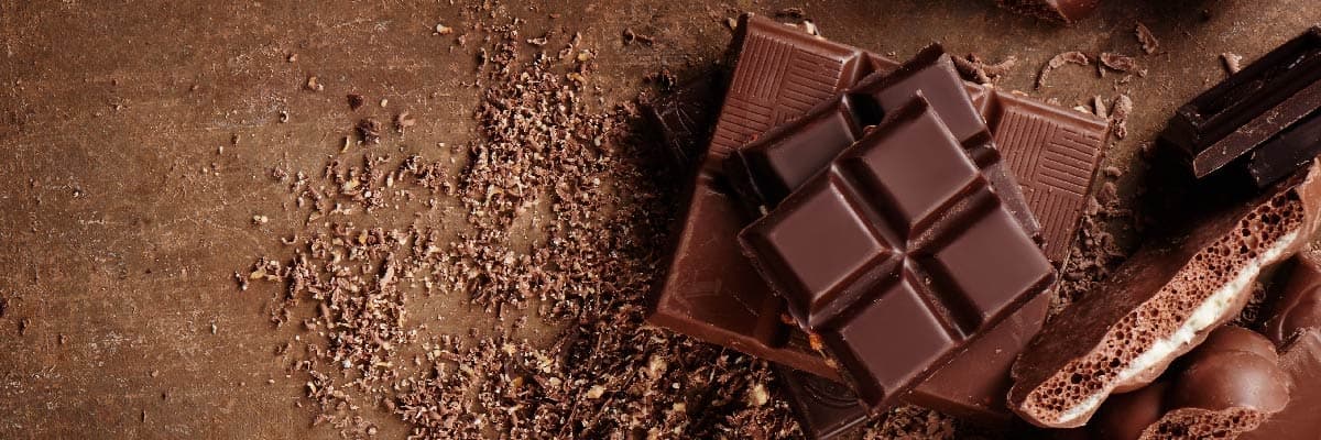 Çikolata Alerjisi Nedir? Teşhis & Tedavi Süreci