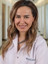 Op. Dr. İlkay Nafiye Topaloğlu