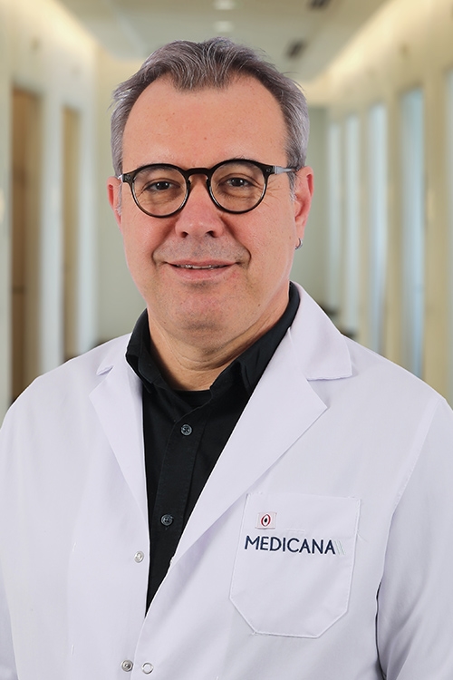 Uzm. Dr. İlker Karadoğan