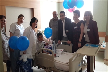 Medicana International İstanbul Hastanesi 23 Nisan Ulusal Egemenlik ve Çocuk Bayramını Çocuk Hastalar İle Kutladı