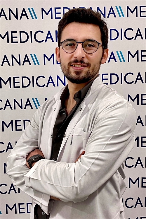 Uzm. Dr. Mehmet Yan