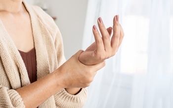 Öksürük Romatoid Artrit Belirtisi Olabilir