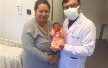 Medicana İzmir’in İlk Uluslararası Bebeği Dünyaya Geldi